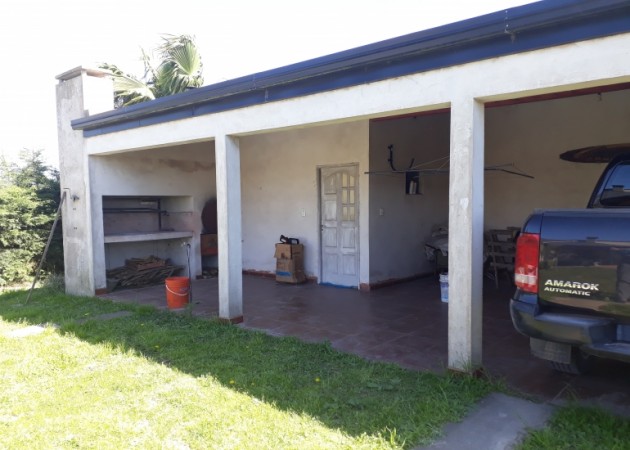 VENDO EXCELENTE CASA EN PRIMERO DE MAYO!!!