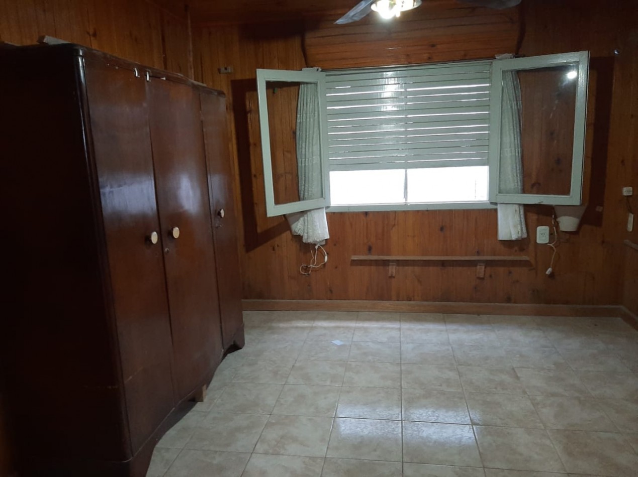 VENDO CASA EN VILLA ELISA, MUY BUENA UBICACION