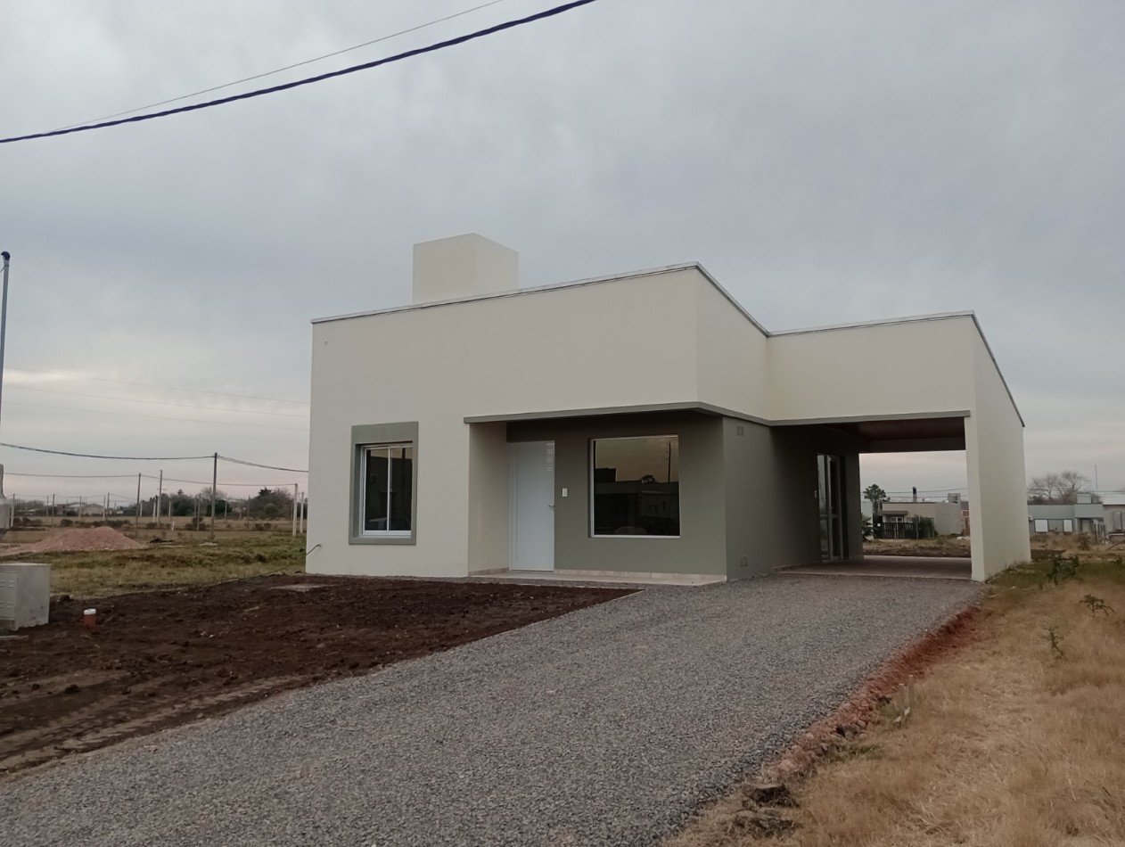 VENDO CASA A ESTRENAR EN VILLA ELISA!!!