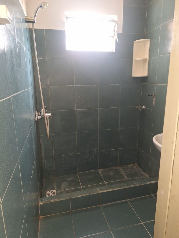 VENDO CASA EN VILLA ELISA!!