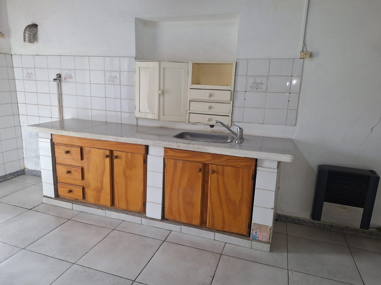 VENDO CASA EN VILLA ELISA!!