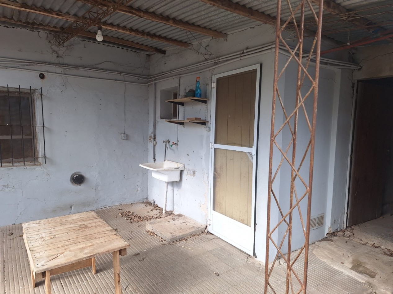 VENDO CASA EN VILLA ELISA!!