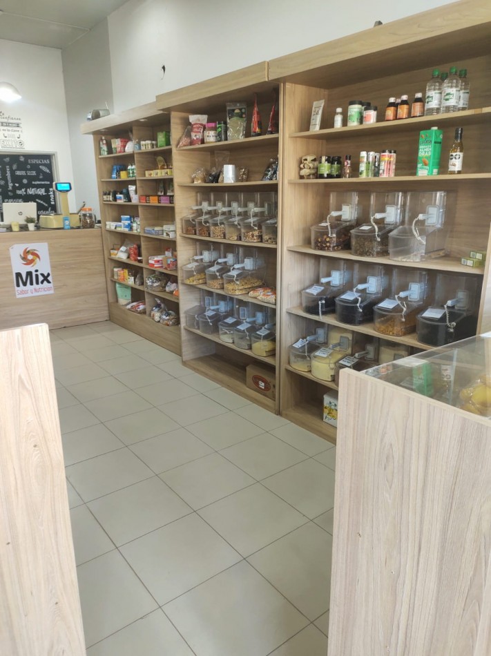 VENDO FONDO DE COMERCIO EN VILLA ELISA, RUBRO DIETETICA, EXCELENTE UBICACION !!!